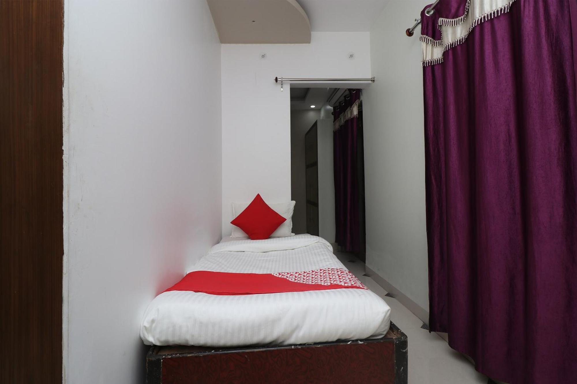 Hotel O Swastik Resort Colonelganj Exteriér fotografie