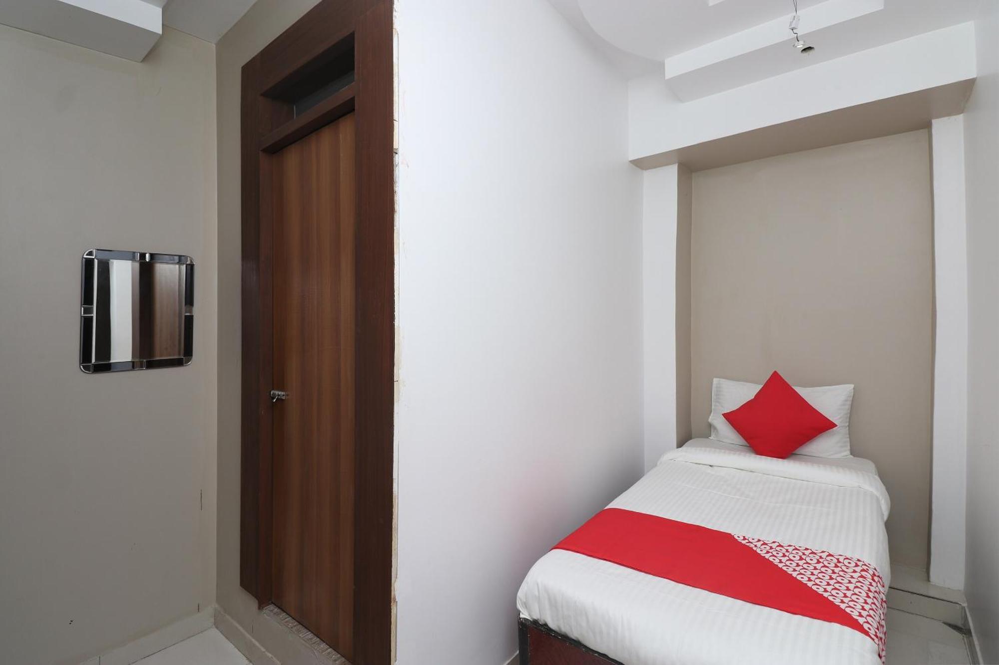 Hotel O Swastik Resort Colonelganj Exteriér fotografie