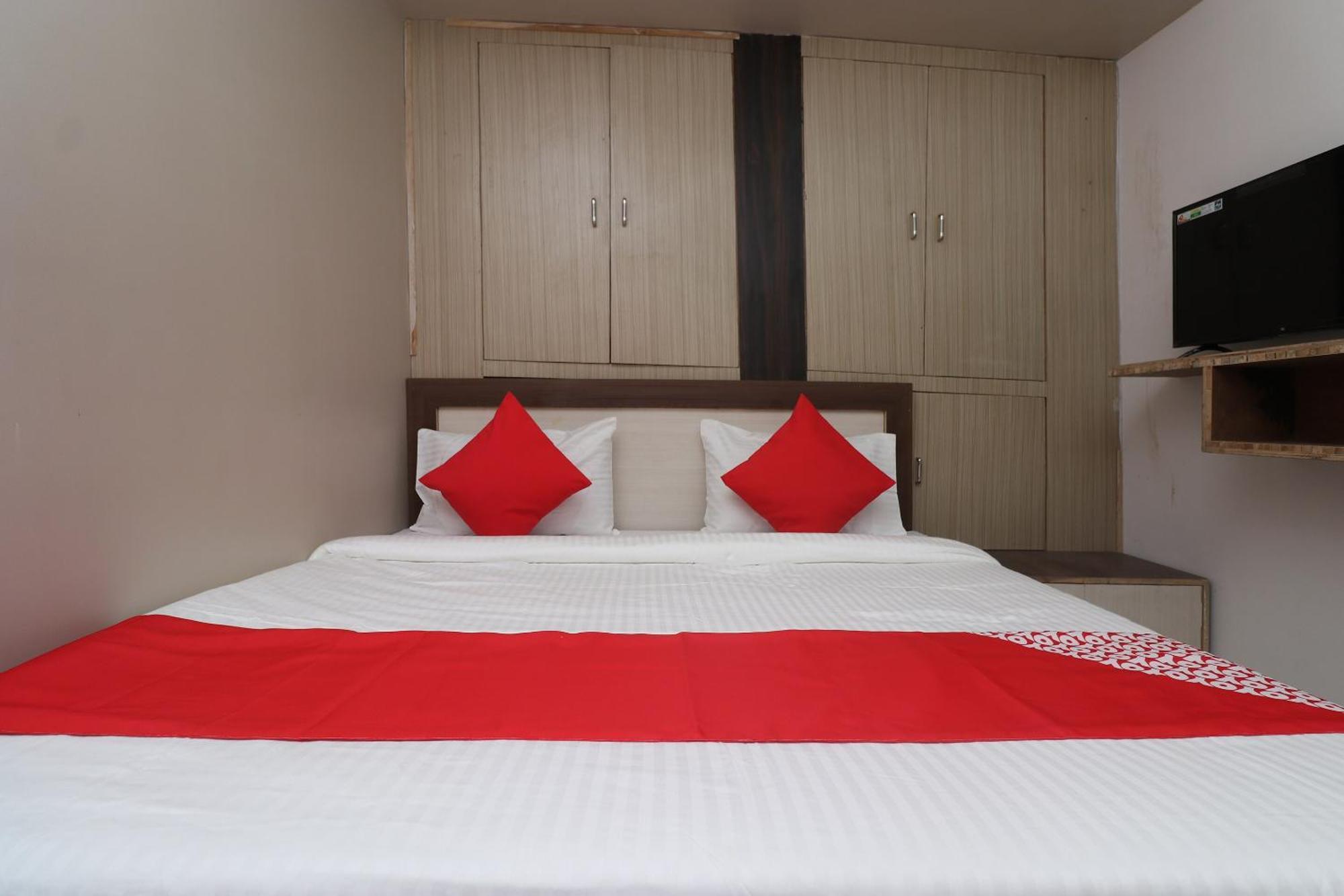 Hotel O Swastik Resort Colonelganj Exteriér fotografie